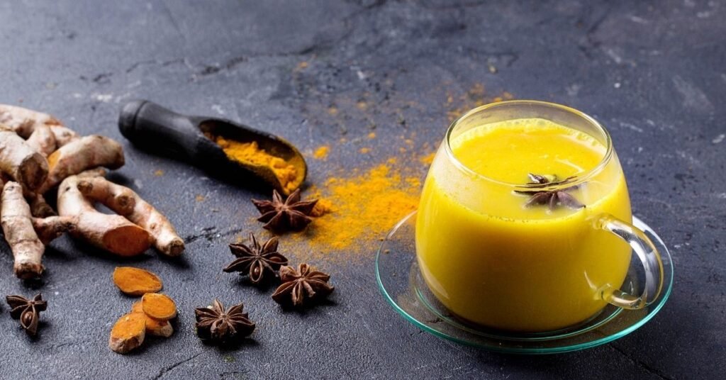 Zlatno Mlijeko (Kurkuma Latte)